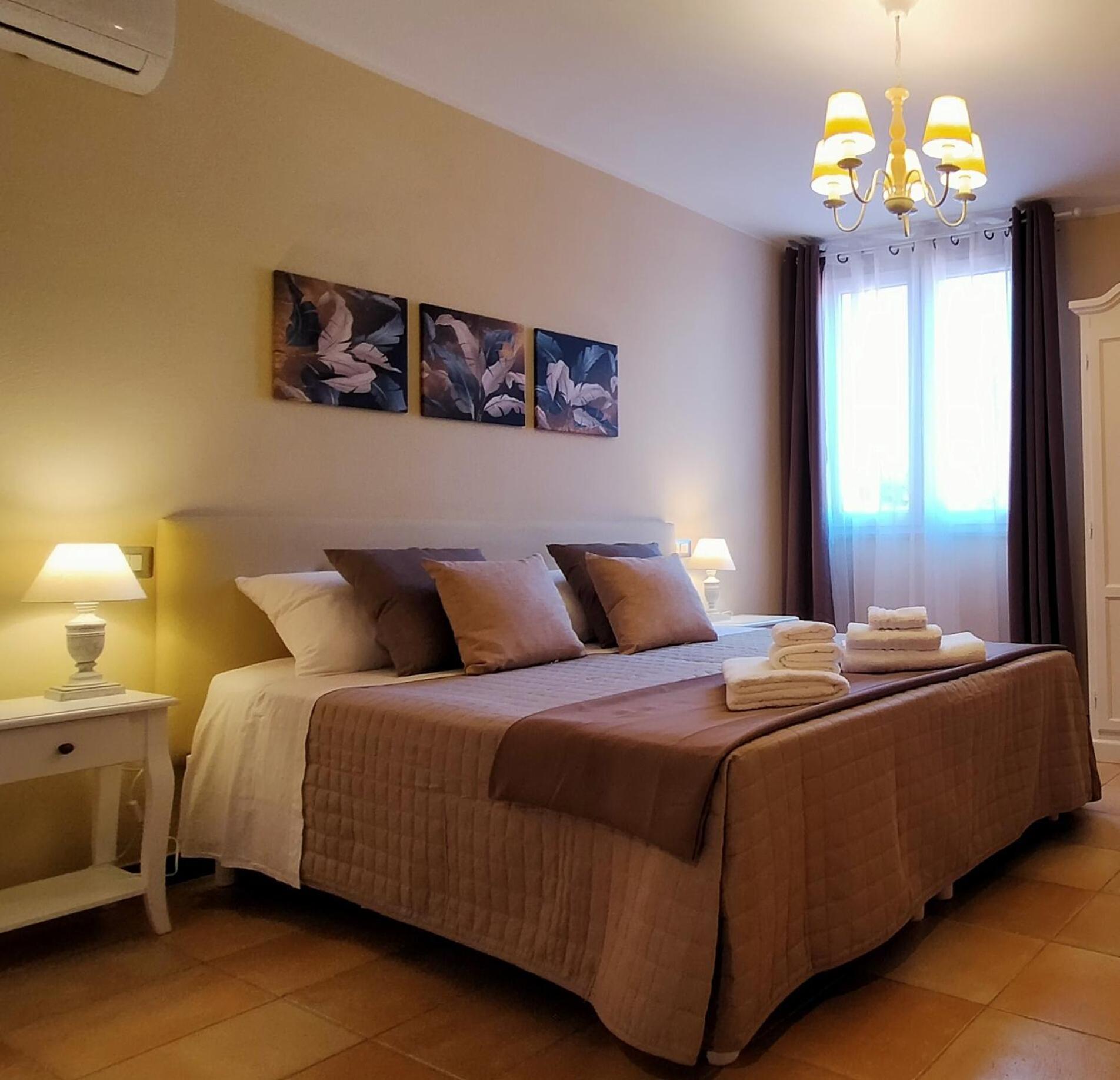 La Cattedrale Hotel ซัสซารี ภายนอก รูปภาพ